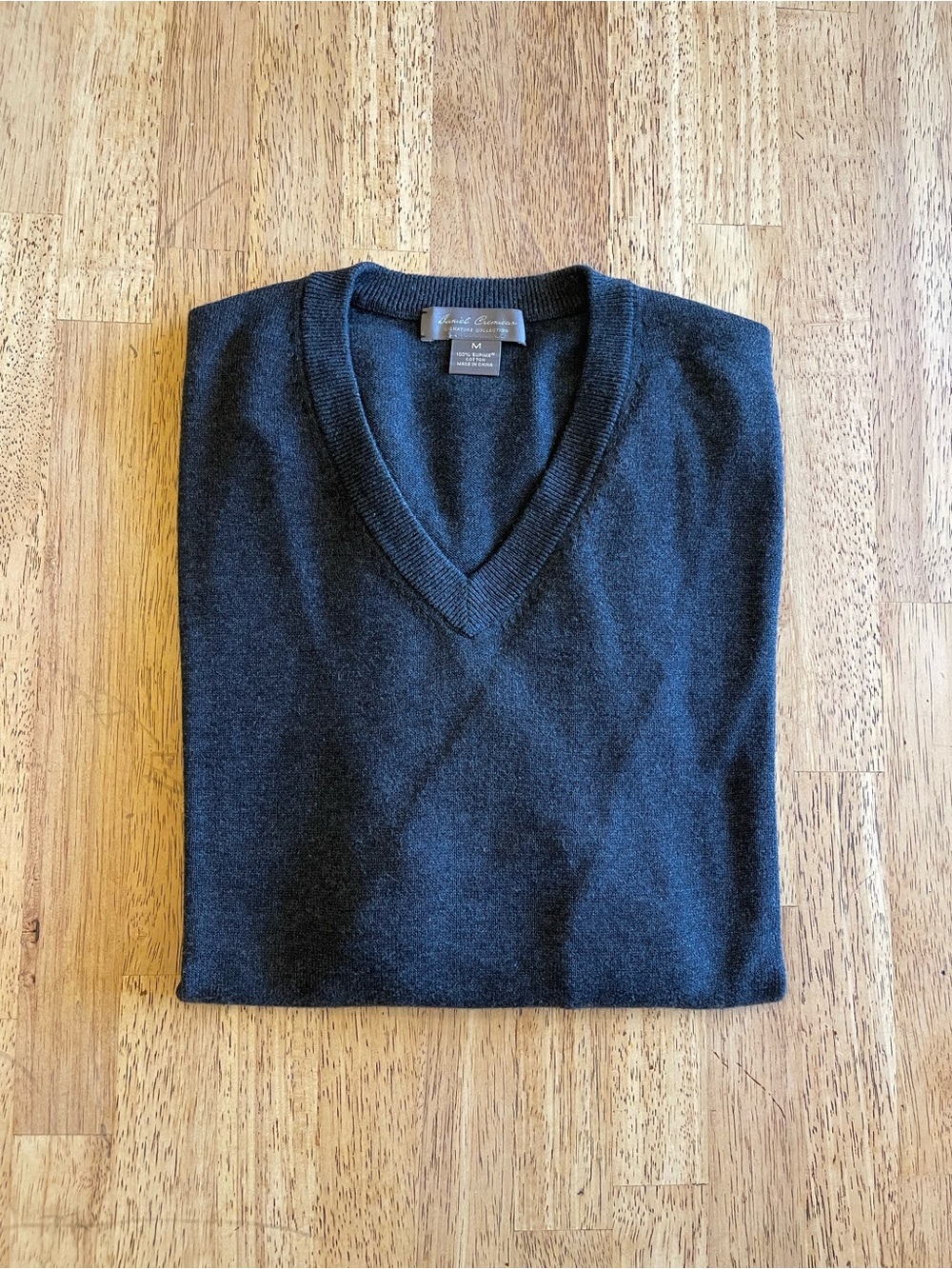 Daniel Cremieux Men's V-Neck Sweater in Charcoal